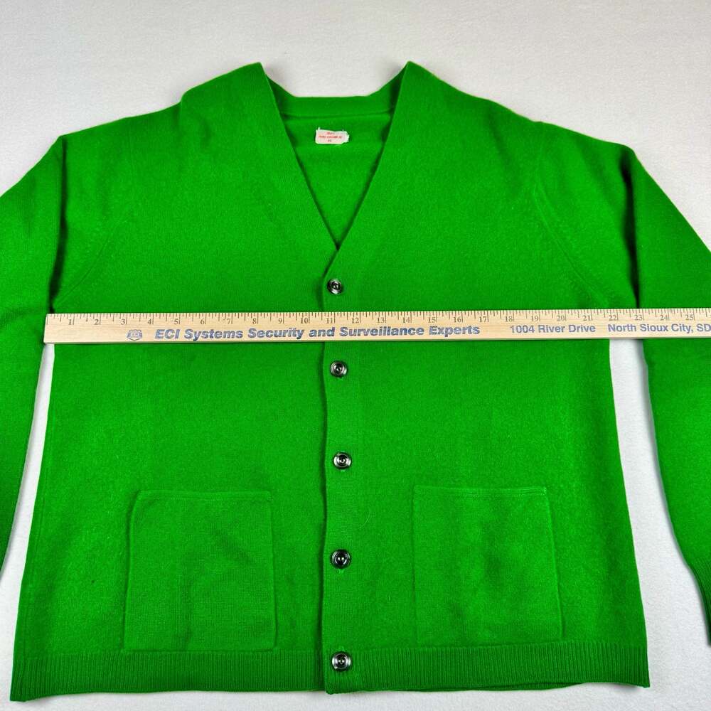 Vintage 100% Pure Cashmere Green Cardigan Sweater Size 46 - Picture 8 of 12